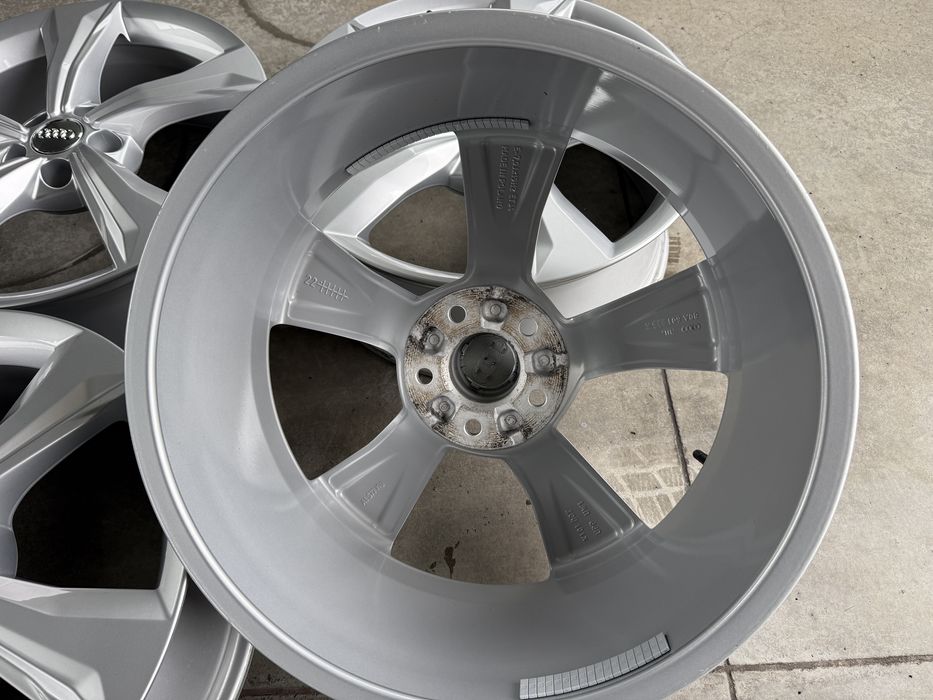 4бр. ПОЧТИ ЧИСТО НОВИ 19” ОРИГИНАЛНИ Джанти 5х112 за *AUDI Q5/AUDI/VW/SKODA/SEAT/VAG* 7Jx19H2, ET34