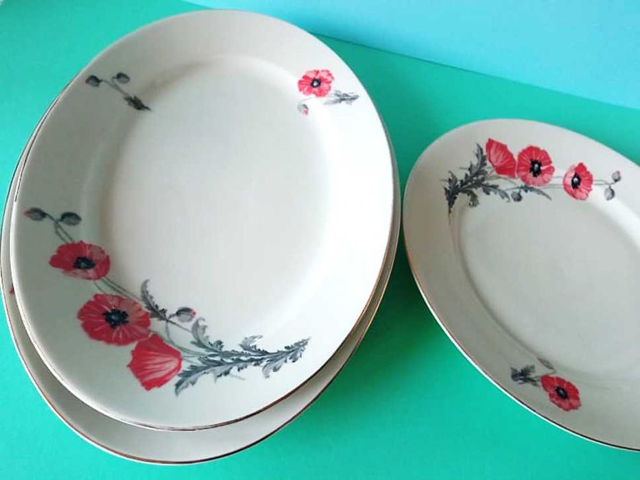 Три големи плата с макове * Чешки порцелан