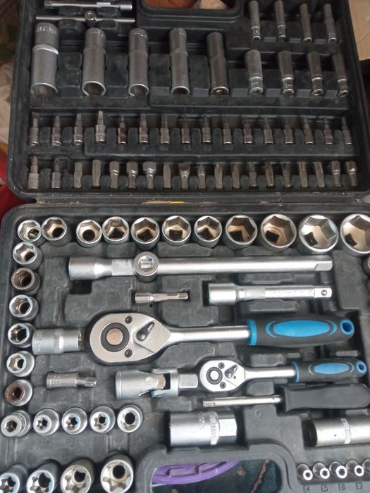 Продается инструменты