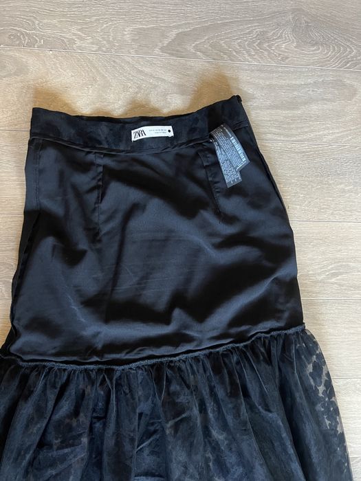 Fusta lunga Zara tull și catifea Xs