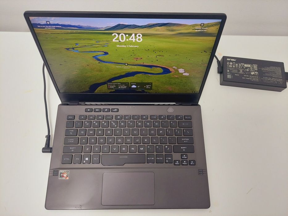 Laptop Asus ROG Zephyrus G14, Ryzen 9 5900HS, RTX 3060, 24 GB RAM