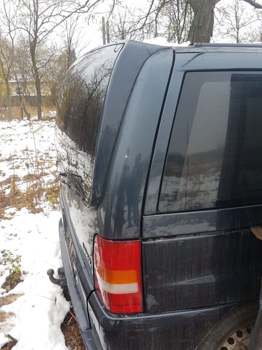 Dezmembrez Mercedes Vito