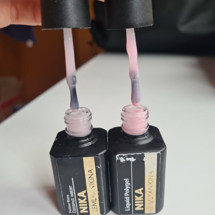 Акрилна система Andrea, Акригел Victoria Vynn и други материали