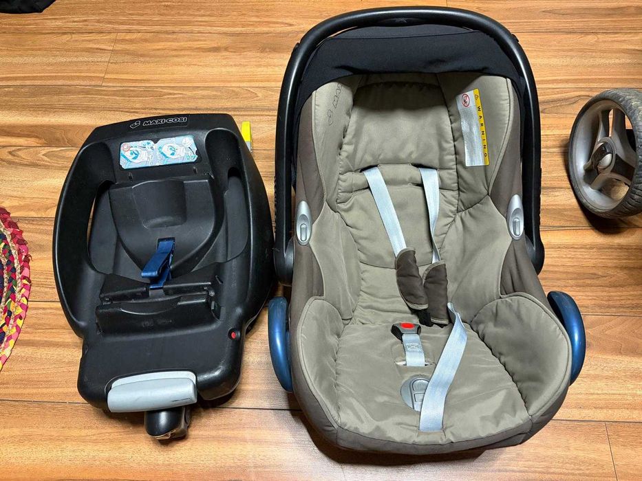 Scaun Maxi Cosi cu ISO Fix