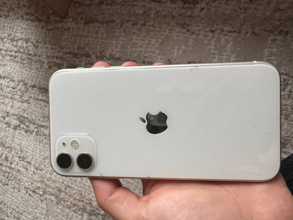 Iphone 11 белый 64 гб