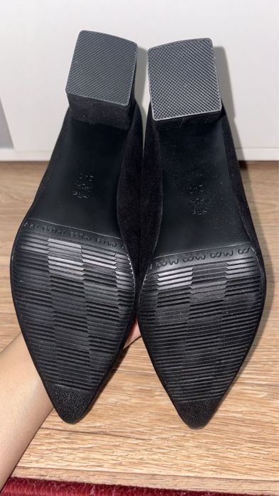 Замшевые туфли 37р