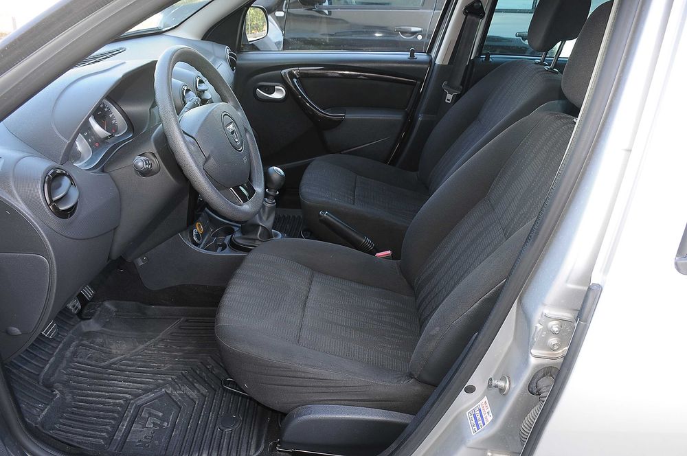 DACIA Duster 2011 — imagine 5