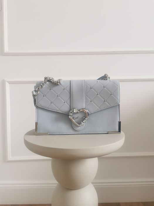 Дамска чанта - Motivi