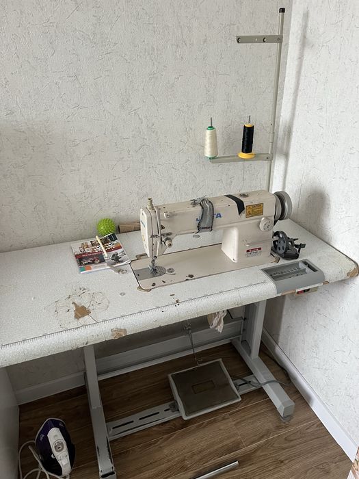 Швейная машинка