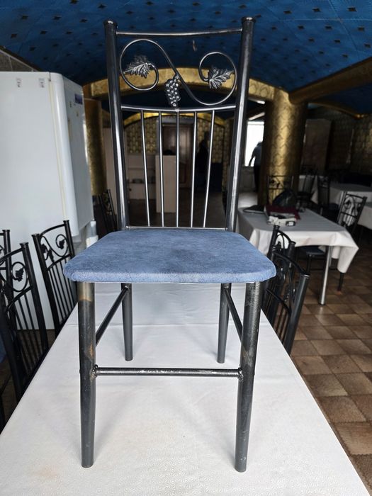 Продам мебель для кафе