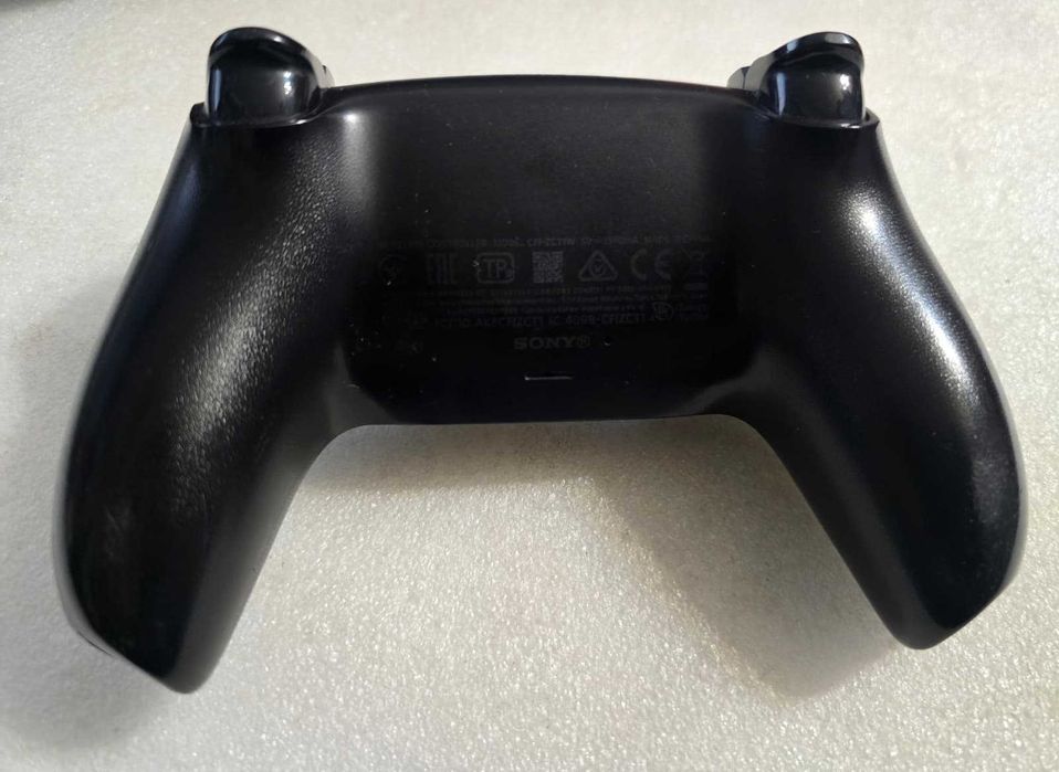 Controller Wireless PlayStation 5 DualSense, Black - poze reale