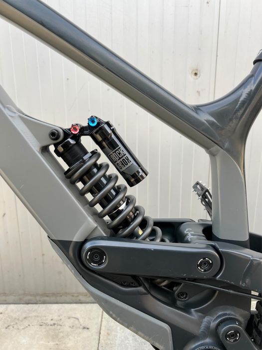 YT tues 27.5 2020 велосипед колело DH