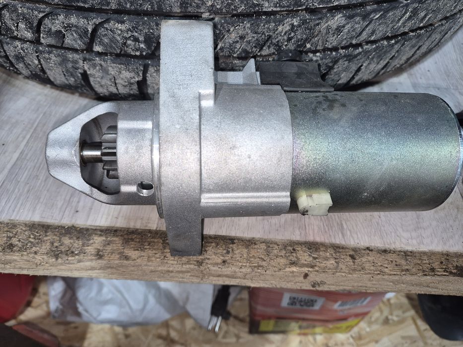 Продам Стартер на Хонду срв-3 2010