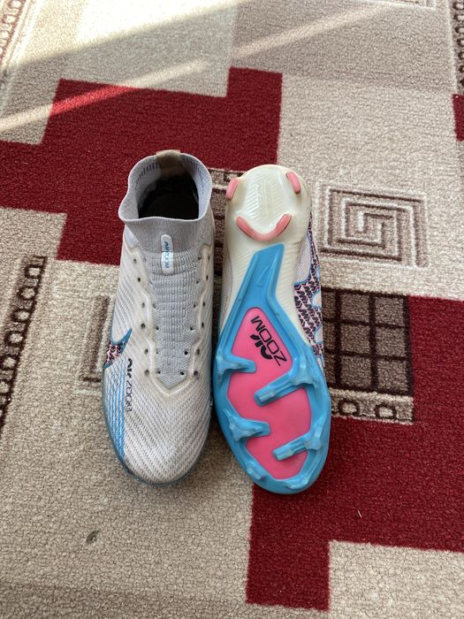 Бутсы футбольные air zoom