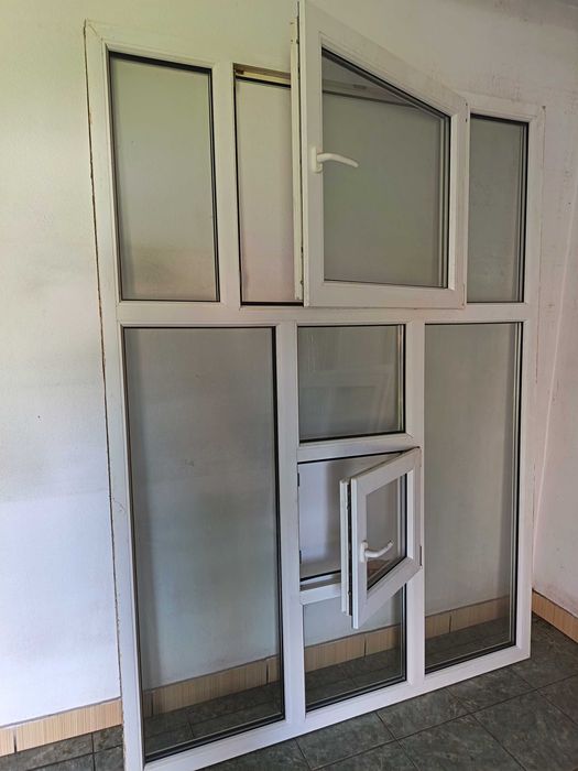 Geam termopan pentru vânzare stradală