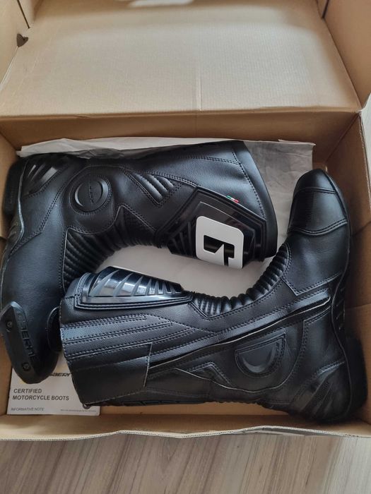 Мото ботуши 44 нови
