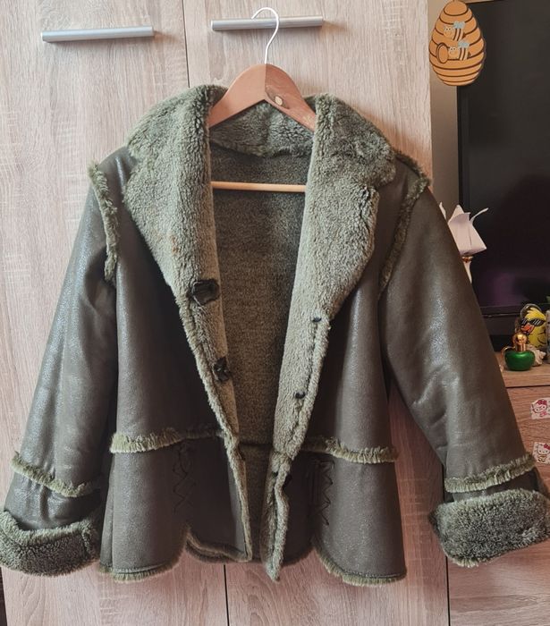 Cojoc Scurt Imblanit_Imitatie Superba Piele Intoarsa_KAKI