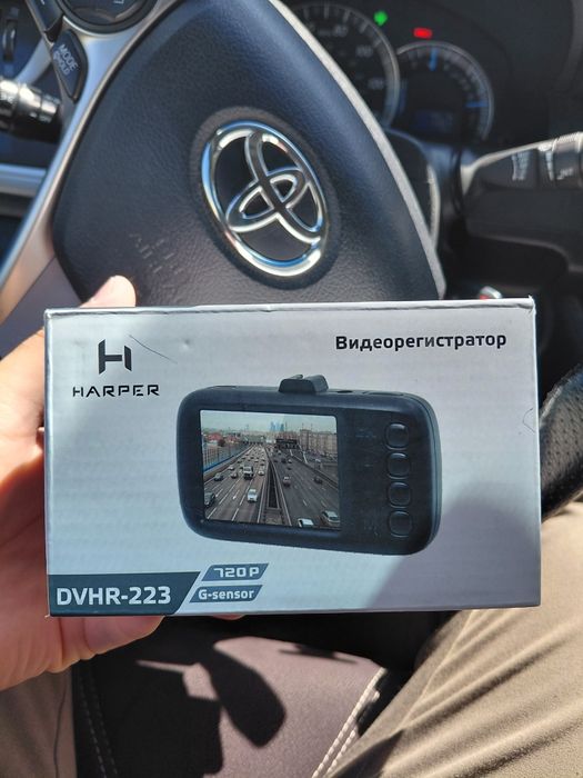 Видеорегистратор HARPER DVHR-223
