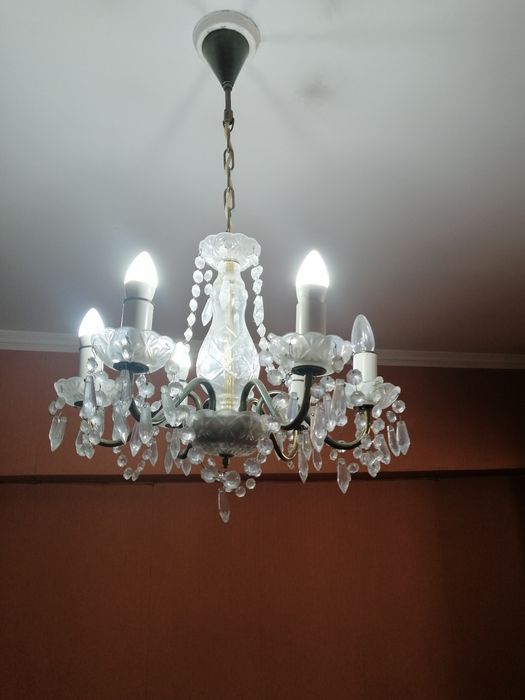 Хрустальная люстра шести рожковая