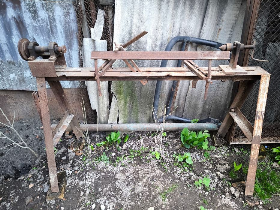 Станина деревообрабатывающего станка