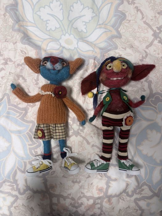 Ръчно изработени вълнени кукли