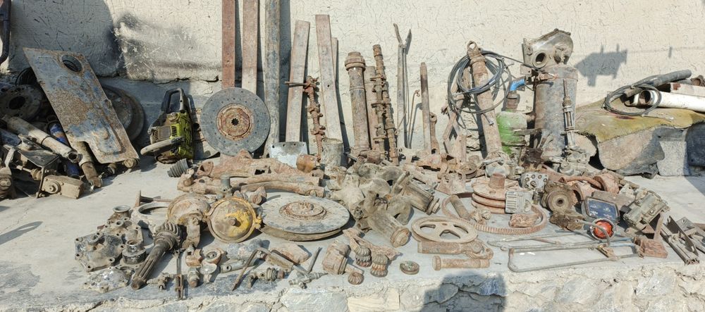 ЗИЛ запчасти. Сотилади