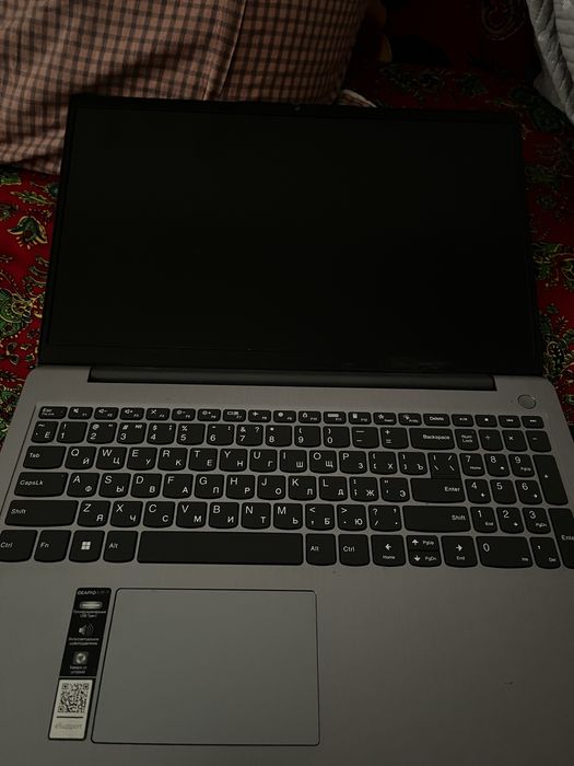 Lenovo ipead 3 продам ноутбук