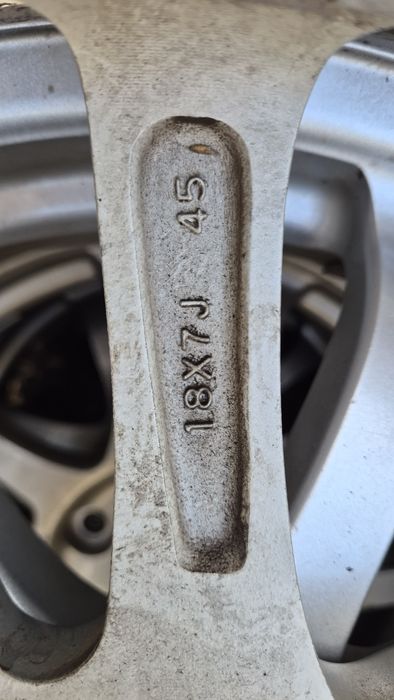 Оригинални джанти Сузуки 5/114.3 Suzuki Grand Vitara 5x114.3