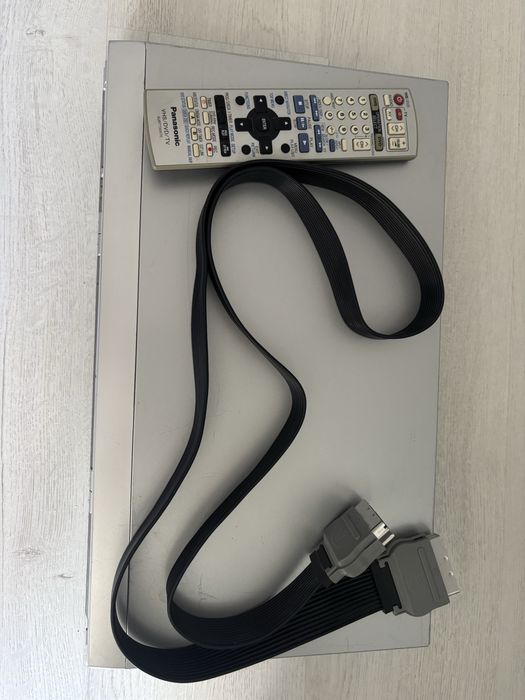 Panasonic NV-VP23 combo DVD + VHS