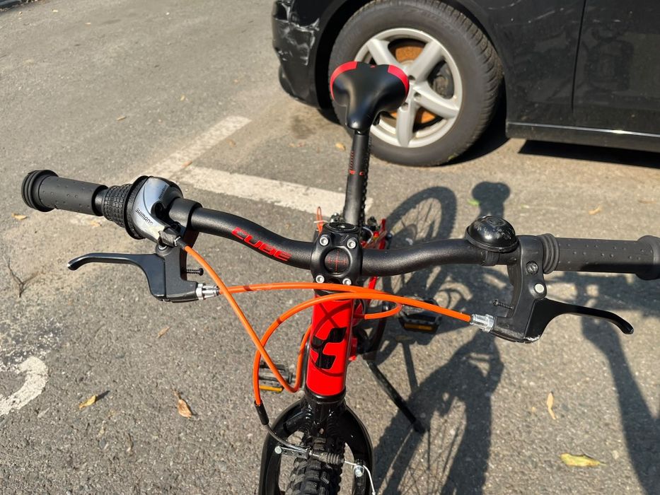 Vând bicicleta Cube in stare foarte buna