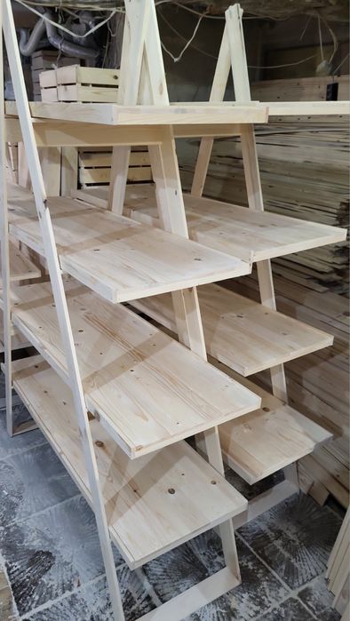 Търговско обурудване, стелаж, етажерка, стълба, щайги