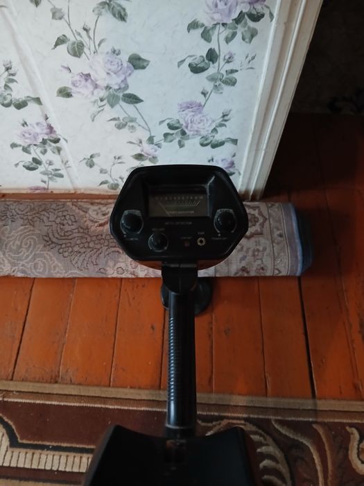 Продам Металоискатель МД4030