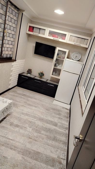 Kvartira sotiladi. Jarariq 4/7/9. 97m2. Rimontli.