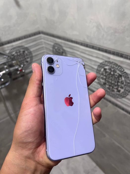 Iphone 11 pksli bor kotta bomid xalaqt qmid iwalatwli tel. Krwka ketga