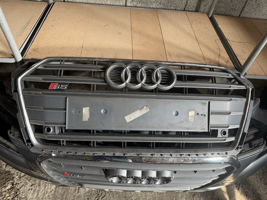 Grila bara fata audi s4 a4 b9