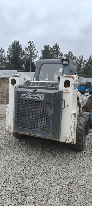 Продам мини погрузчик с навесным 3в1