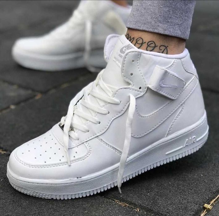 Кецове Nike Air Force 2025 бели