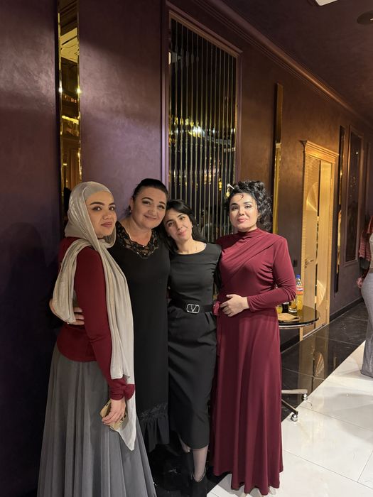 Jac M4 11 o’rinli mikroavtobus