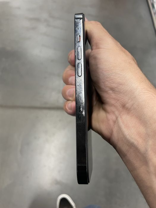 Продам iphone 14 pro айфон