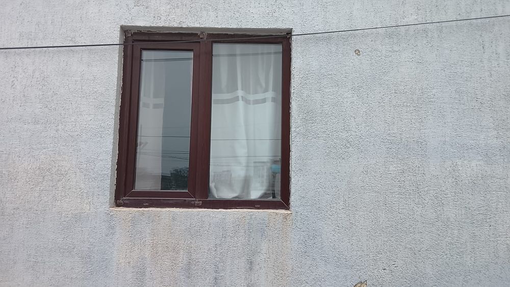 Терезе сатылады, жақсы күйде