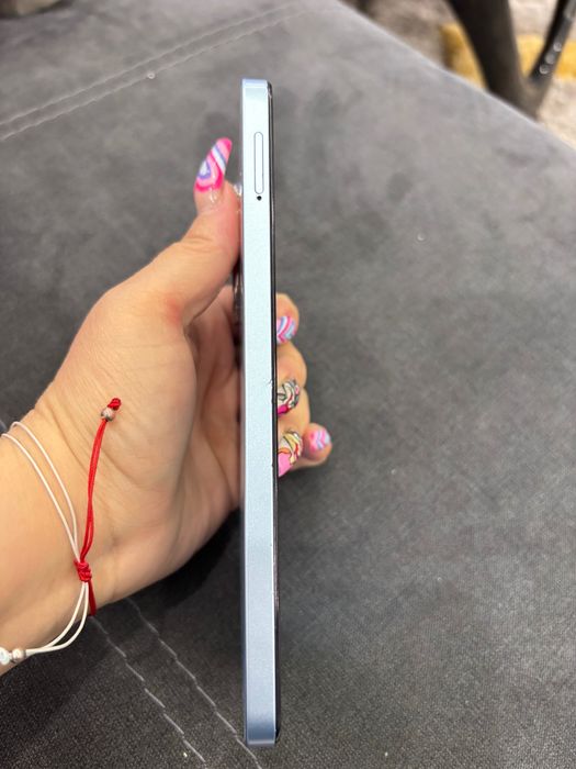 Продавам Redmi a5