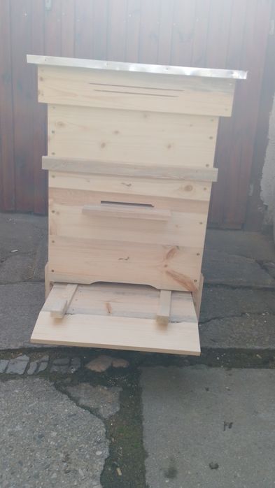 Произвеждам пчелни кошери