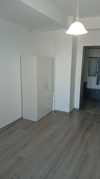 Vând apartament cu 2 camere în Arad la Ared Uta