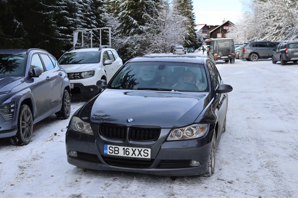 de vanzare BMW 320i