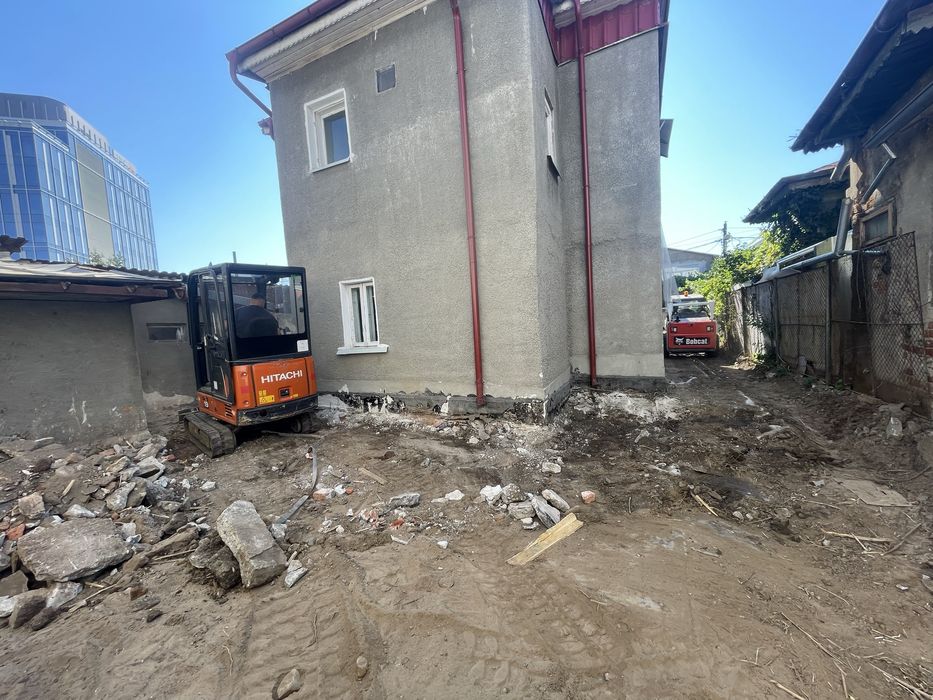 • Transport și Dabarasare Moloz- Gunoi cu Eliminare LEGALA