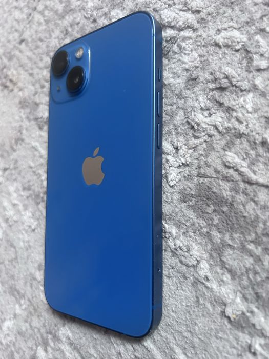 Iphone 13 синий Б/У