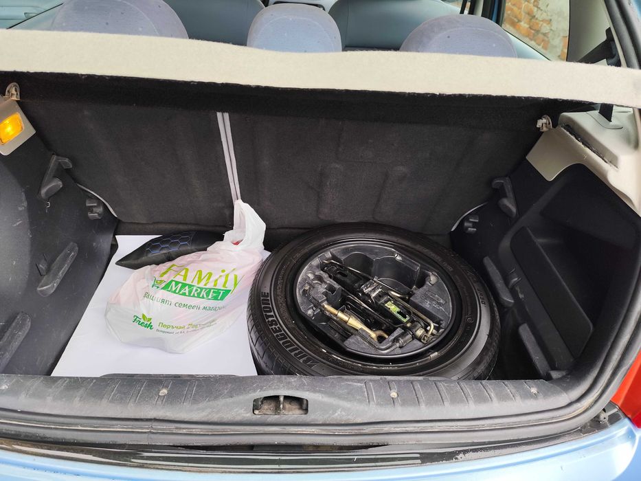 Ситроен ц3 Бензин/Газ