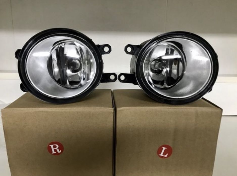 Противотуманки Toyota Camry с 2011 по 2017