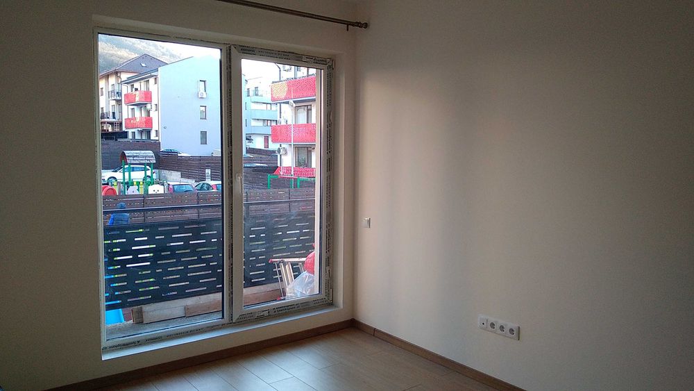Inchiriez apartament 50 mp (2 camere) - str. Sub Cetate (Parc Poligon)