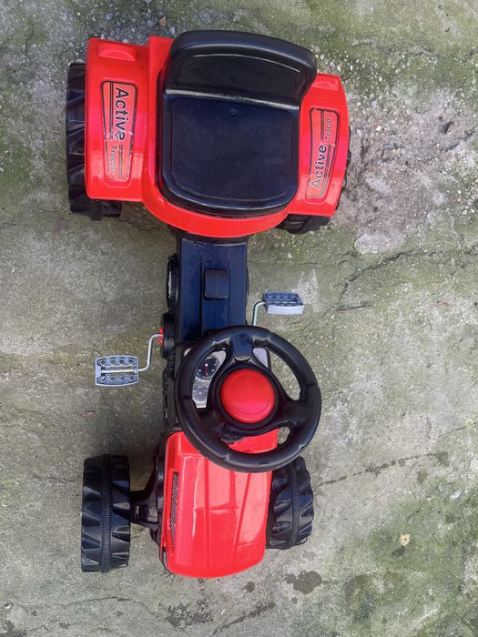 Vand tractor copii cu pedale 3+ nefolsoit